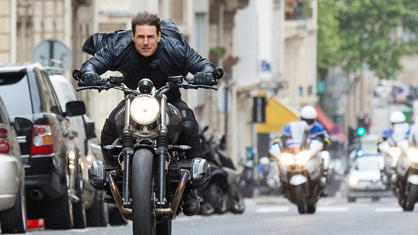 Tom Cruise's Motorcycle Stunts